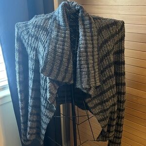 Lou & Grey Black and Gray Striped Women's Poncho